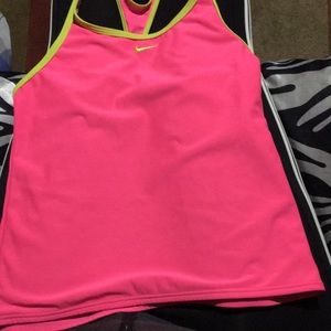Nike shirt size 14 kids